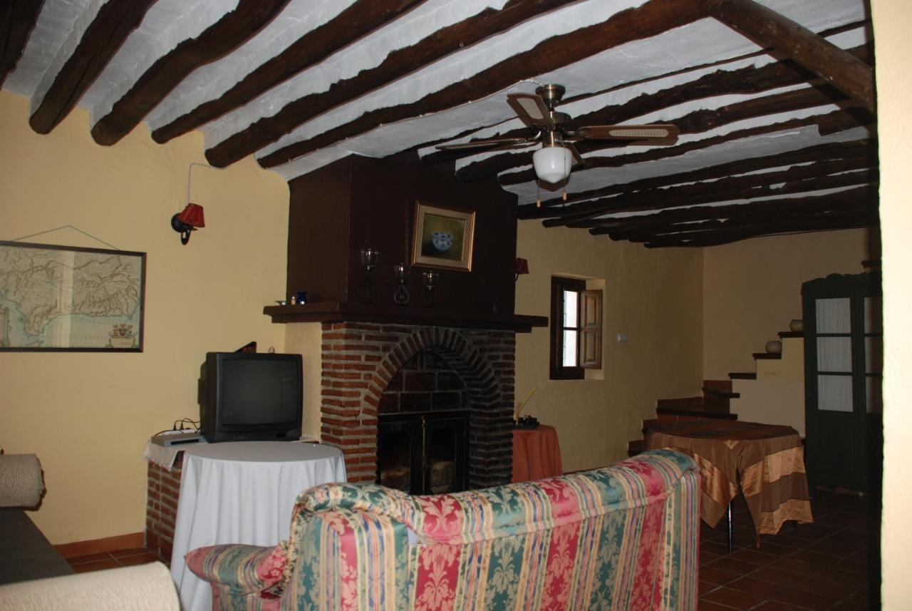 Gasthaus Molino Jabonero Villanueva del Trabuco Exterior foto