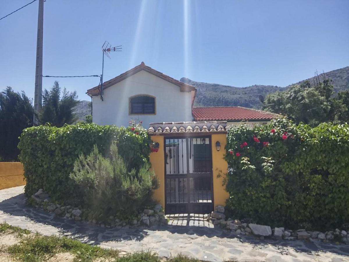 Gasthaus Molino Jabonero Villanueva del Trabuco Exterior foto